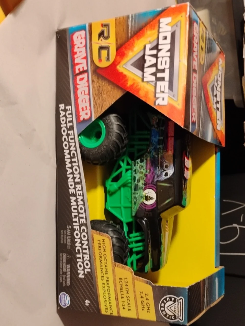 (X-93) New Monster Jam Grave Digger RC Truck